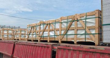 湛江 芝麻白花岗岩地铺石出口专车-泰国游