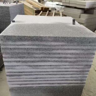 湛江 芝麻白5公分火烧地铺成品，900*400，规格可定制