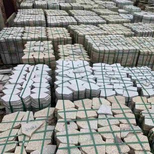 湛江 黄金麻白麻花岗岩荔枝面地铺石(冰裂纹)
