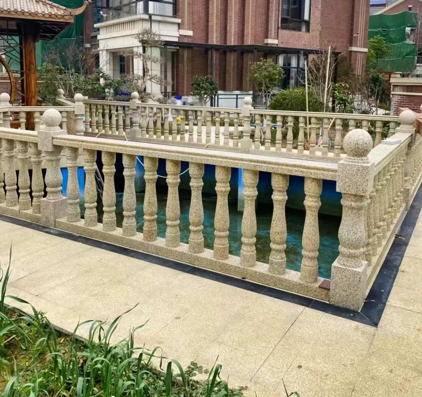 湛江黄金麻花岗岩石材栏杆，扶手，将军柱，花瓶柱