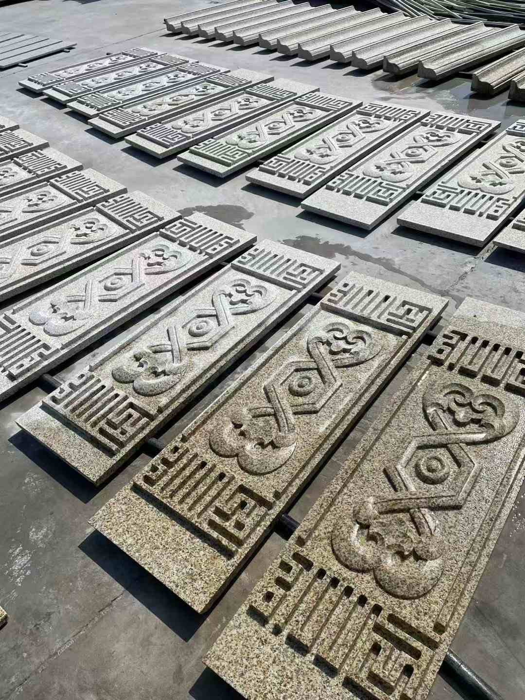 湛江 黄金麻花岗岩外墙雕刻板