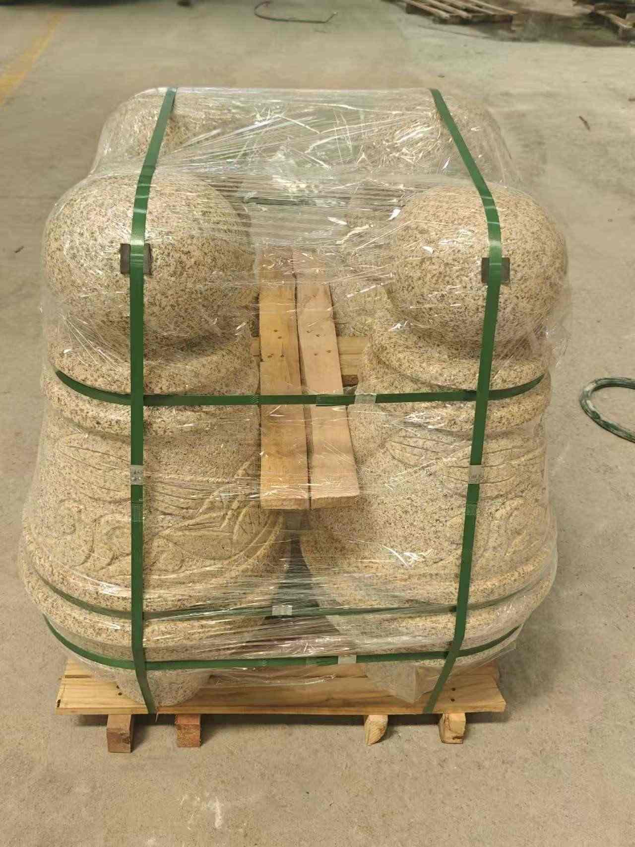 湛江 黄金麻异形定制雕花——棒棒糖挡车柱