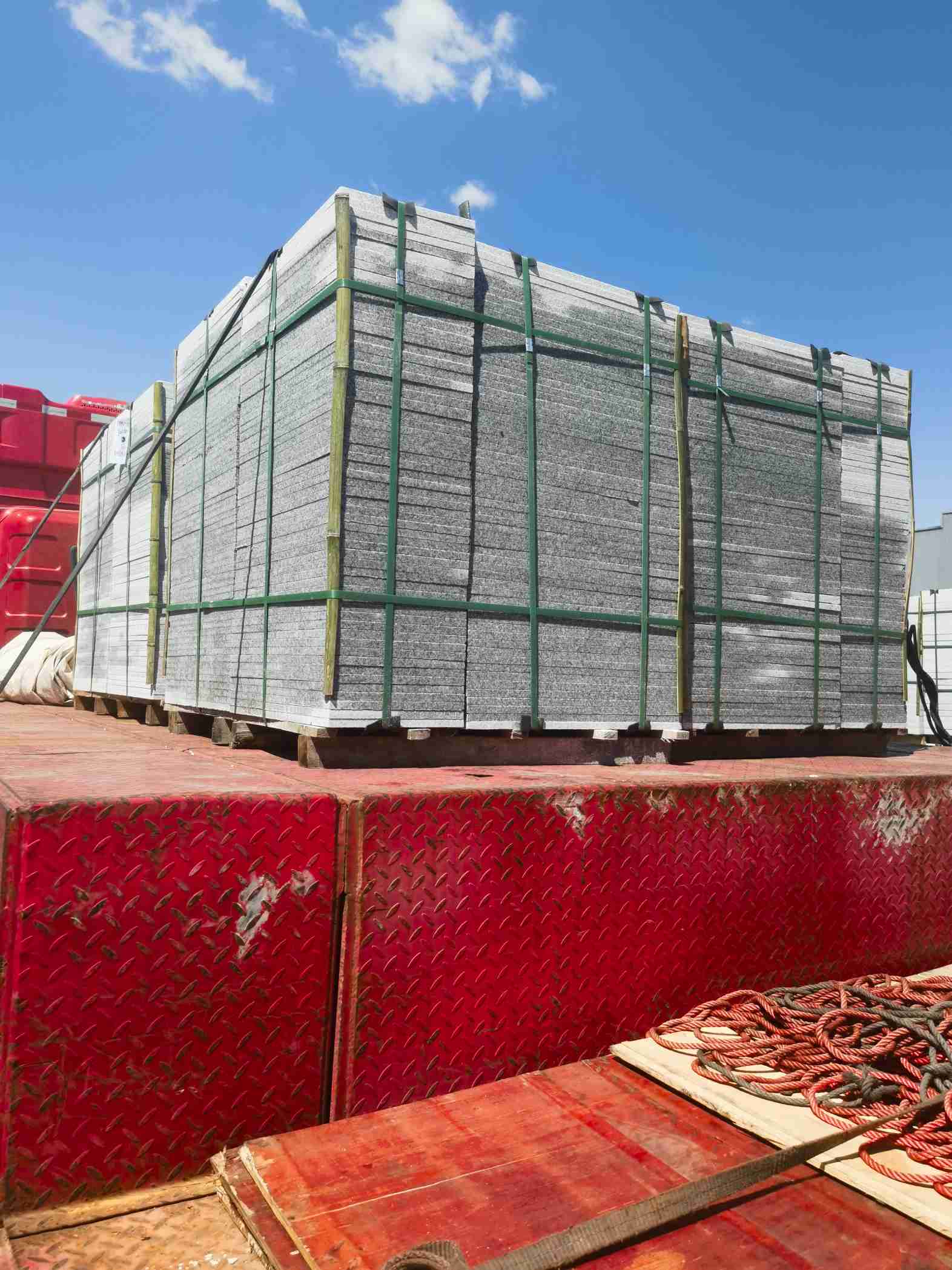 湛江 芝麻白火烧规格板地铺石300*600/600*600