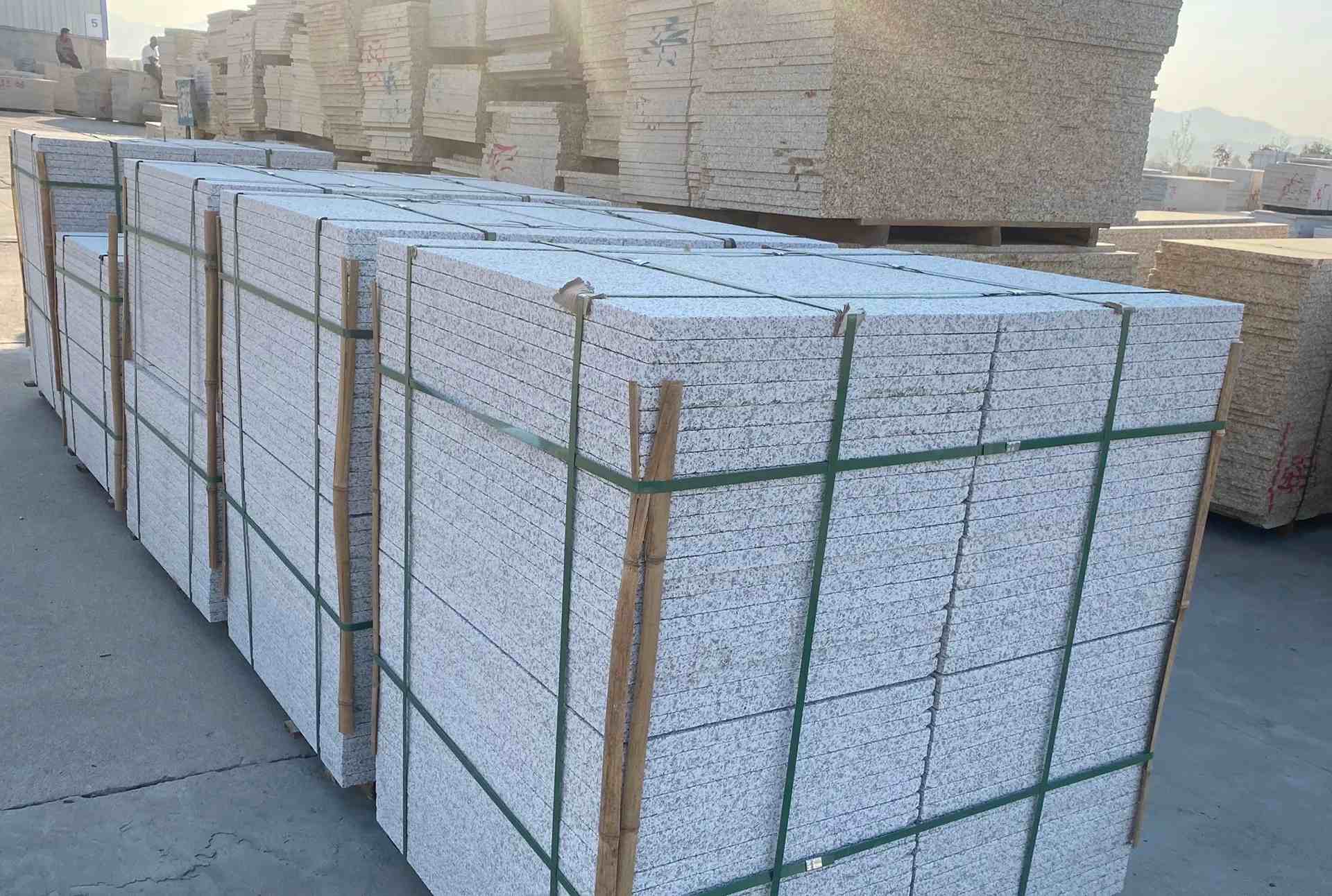 湛江 白麻花岗岩荔枝面地铺石