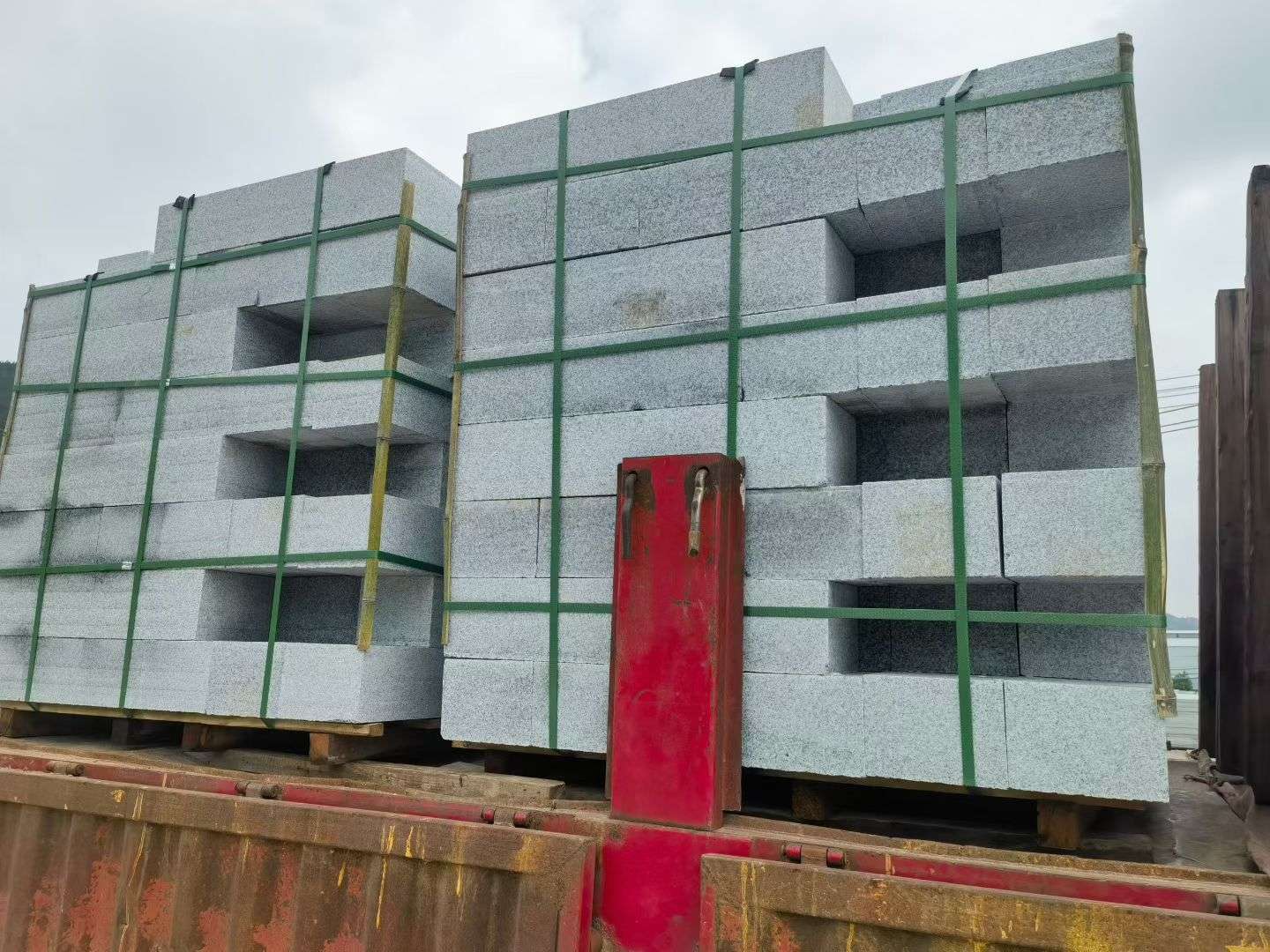 湛江 芝麻白花岗岩路沿石，平石，路侧石，马路牙子，路缘石，立缘石，平缘石等