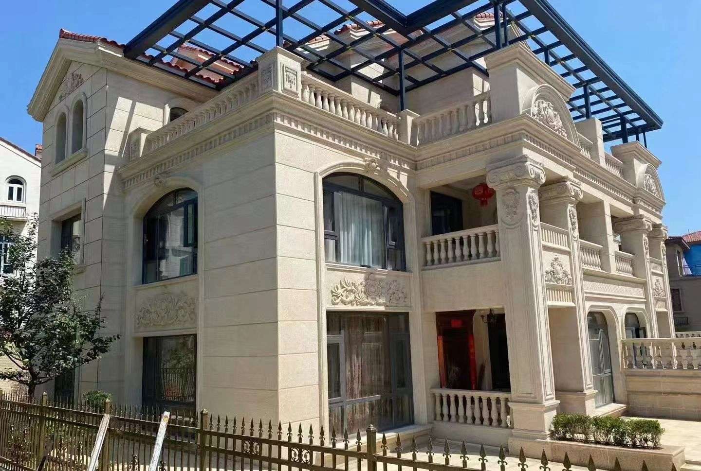 湛江 黄金麻花岗岩荔枝面别墅外墙干挂