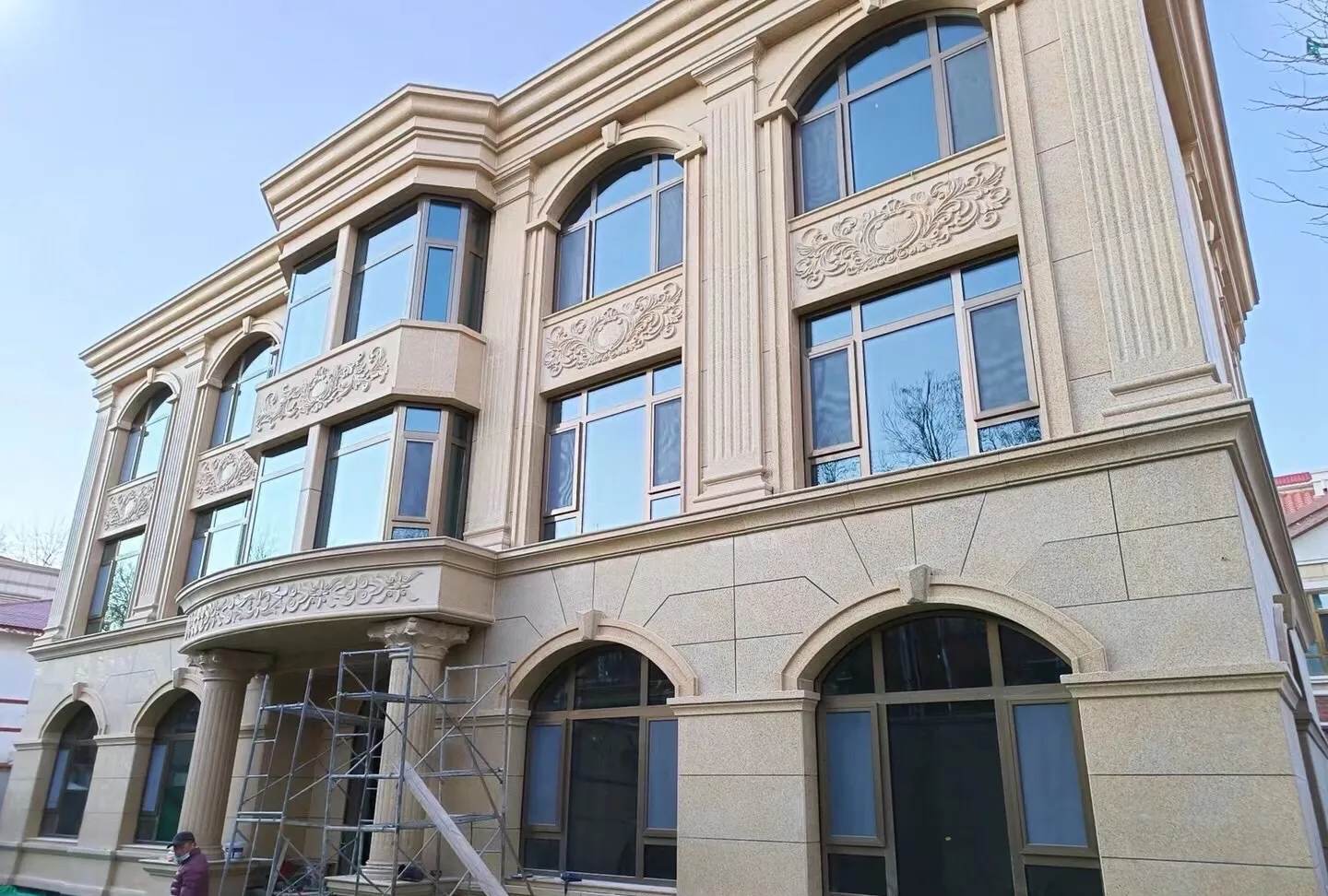 湛江 黄金麻花岗岩别墅外墙干挂