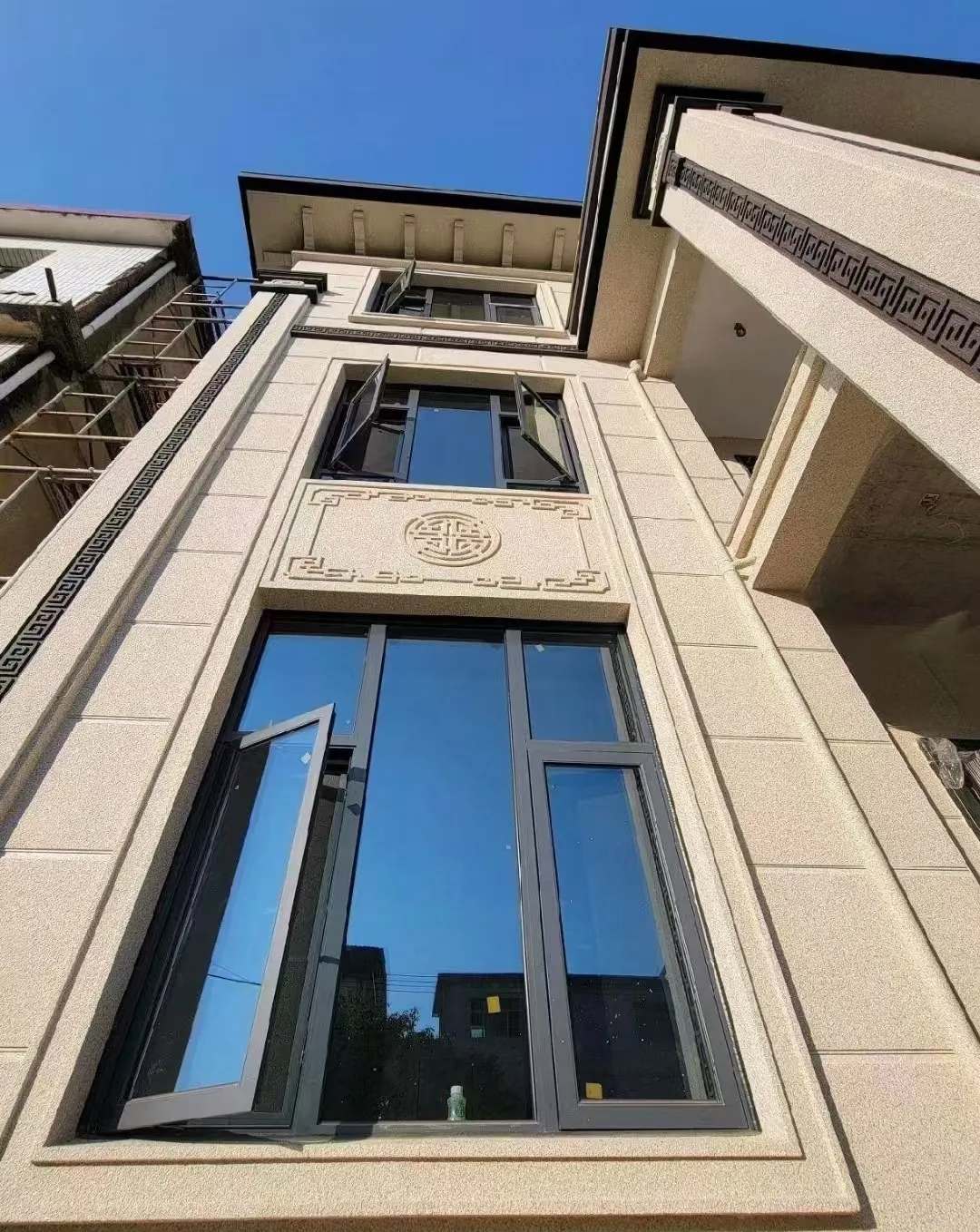 湛江 黄金麻荔枝面别墅外墙干挂效果展示